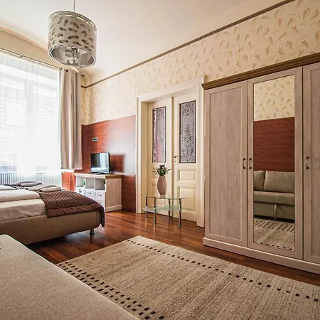 Appartamento 2bdr Flat Behind Museum *
